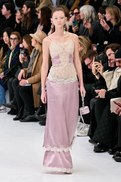 Look 20